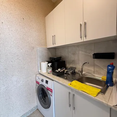 Equipped Flat W Balcony - In The Arnavutkoey - Bebek Апартаменты *