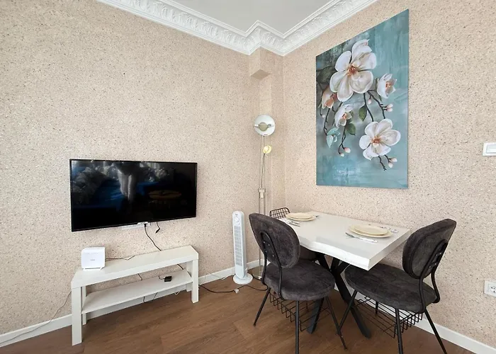 Equipped Flat W Balcony - In The Arnavutkoey - Bebek *