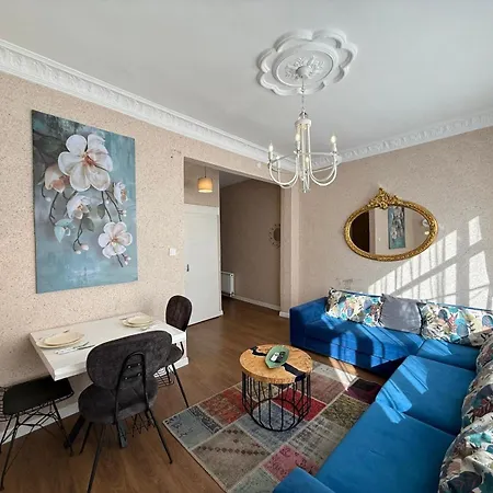 Equipped Flat W Balcony - In The Arnavutkoey - Bebek Istanbul