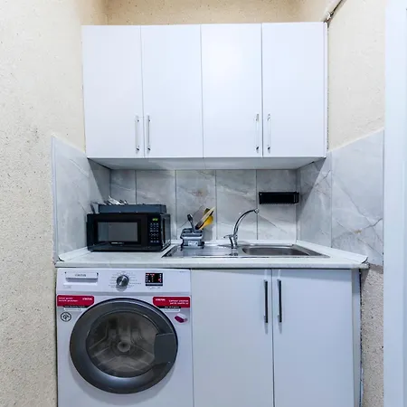 Equipped Flat W Balcony - In The Arnavutkoey - Bebek