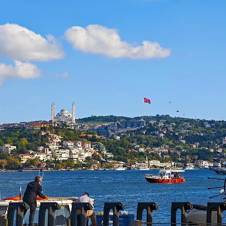 Equipped Flat W Balcony - In The Arnavutkoey - Bebek *