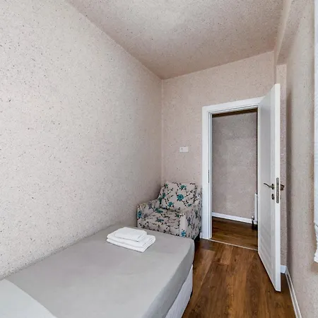 Equipped Flat W Balcony - In The Arnavutkoey - Bebek アパート