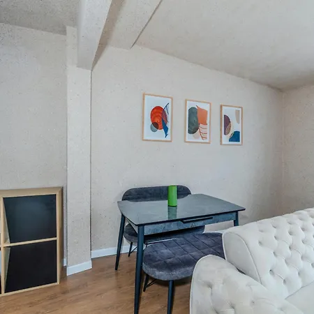 アパート Equipped Flat W Balcony - In The Arnavutkoey - Bebek *