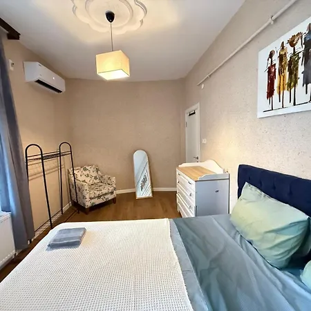 Equipped Flat W Balcony - In The Arnavutkoey - Bebek Istambul